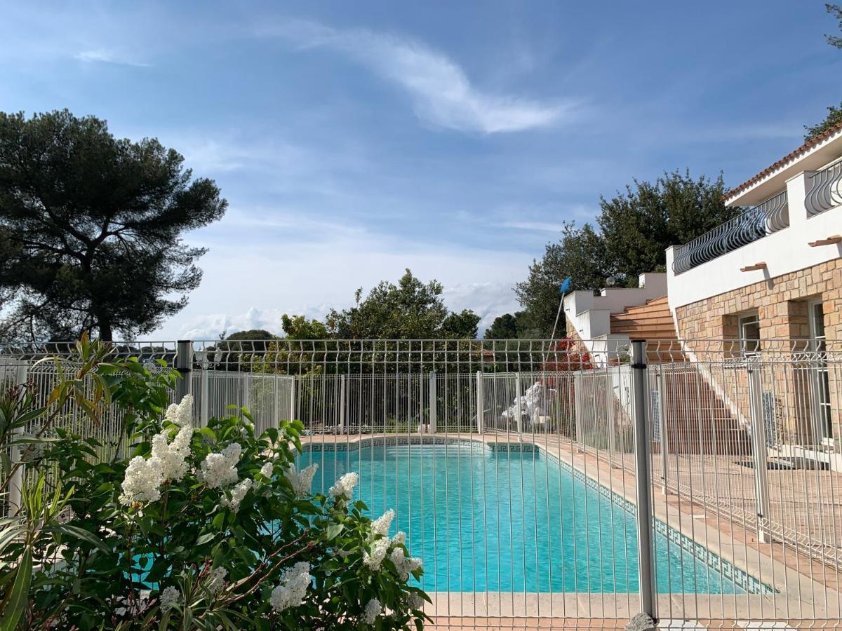 Brise Des Pins Ξενοδοχείο Λε Κανέ Εξωτερικό φωτογραφία